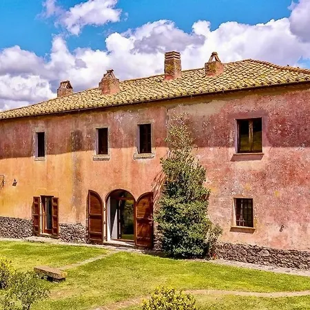 Farm stay Montecalvo *