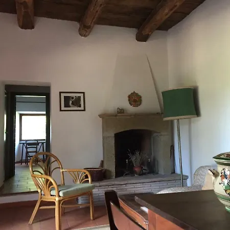 Farm stay Montecalvo *
