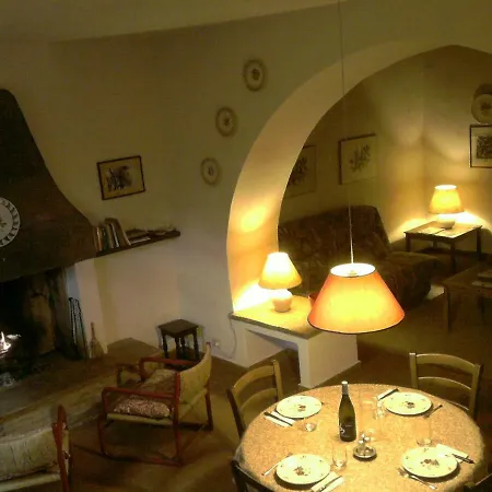 Farm stay Montecalvo